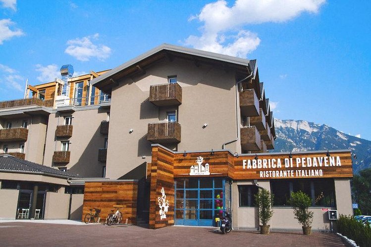 Zájezd B612 HOTEL *** - Jižní Tyrolsko - Dolomity / Levico Terme - Záběry místa
