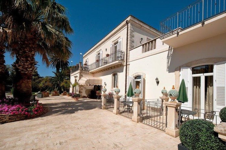 Zájezd Principe di Fitalia - Wellness & Spa Hotel & Villa & Dependance ***** - Sicílie - Liparské ostrovy / Syrakus - Záběry místa