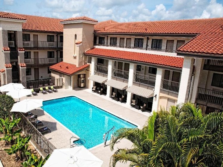 Zájezd Quality Inn & Suites By the Parks *** - Florida - Orlando / Kissimmee - Bazén