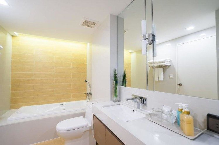 Zájezd @Mind Premier Suites Central Pattaya *** - Thajsko - jihovýchod / Pattaya - Koupelna