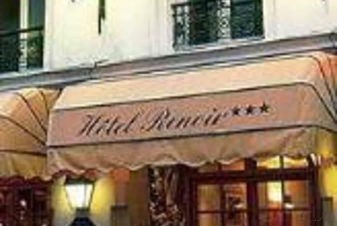 Zájezd Renoir *** - Paříž a okolí / Paříž - Záběry místa