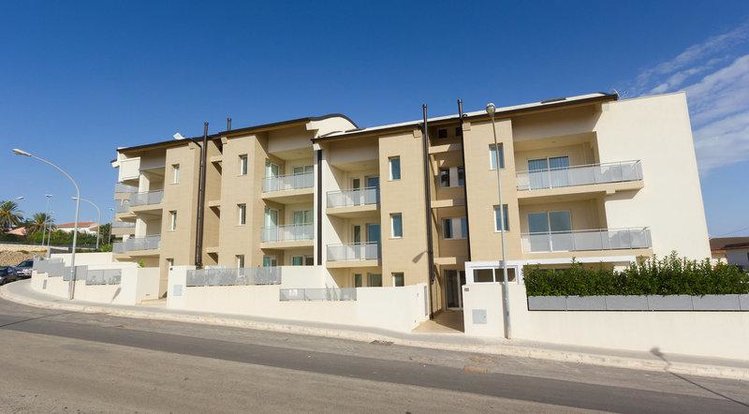 Zájezd Appartamenti Sud Est * - Sicílie - Liparské ostrovy / Marina di Ragusa - Záběry místa