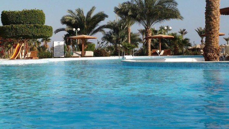 Zájezd Helnan Nuweiba Resort **** - Šarm el-Šejch, Taba a Dahab / Nuweiba - Bazén