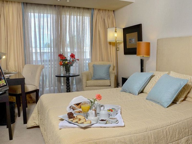 Zájezd Plaza Resort Hotel ***** - Attika - Athény a okolí / Anavissos - Příklad ubytování