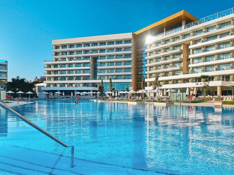 Zájezd Hipotels Playa de Palma Palace Hotel & Spa ***** - Mallorca / Playa de Palma - Bazén