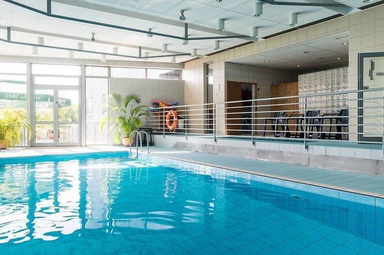Zájezd WM Hotel System sp. z o.o. *** - Polsko - ostatní nabídky / Krakow - Vnitřní bazén
