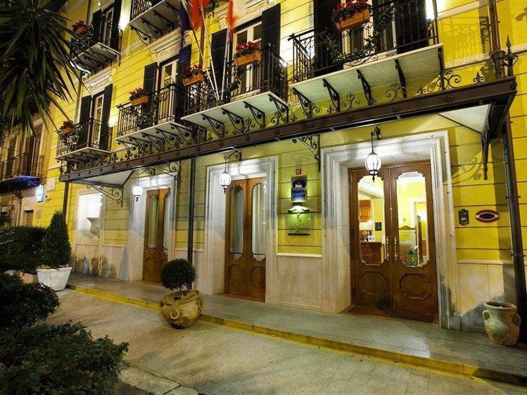 Zájezd Best Western Ai Cavalieri Hotel Palermo **** - Sicílie - Liparské ostrovy / Palermo - Záběry místa