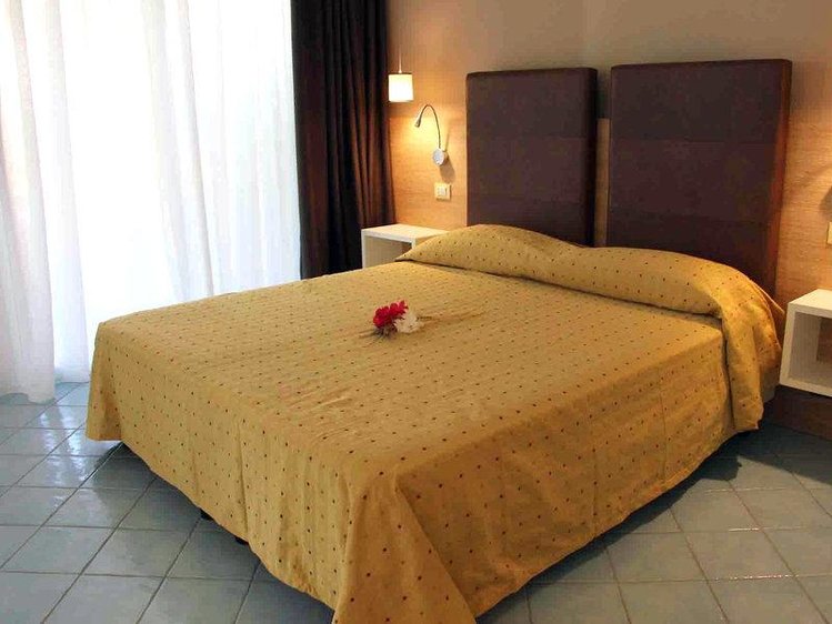 Zájezd Baia Del Godano Resort & Spa **** - Kalábrie / Ricadi - Příklad ubytování
