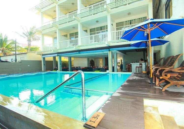 Zájezd Beacon Beach Hotel *** - Srí Lanka / Negombo - Vnitřní bazén