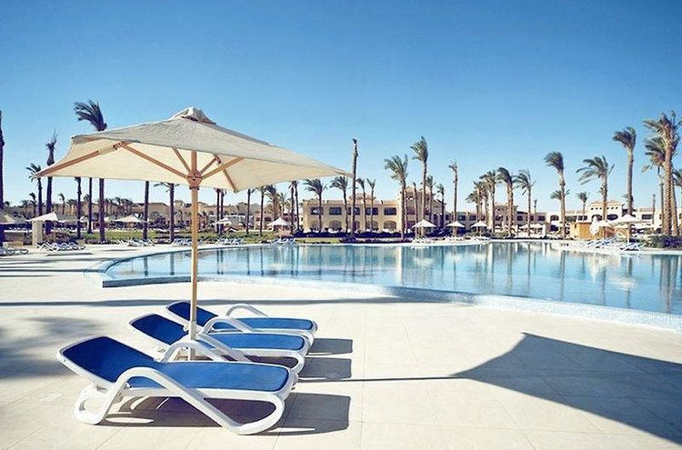 Zájezd Aladdin Beach Resort **** - Hurghada / Hurghada - Bazén