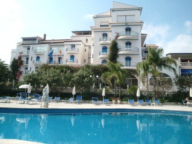 Zájezd Sant' Alphio Garden Hotel & Spa **** - Sicílie - Liparské ostrovy / Giardini-Naxos - Záběry místa