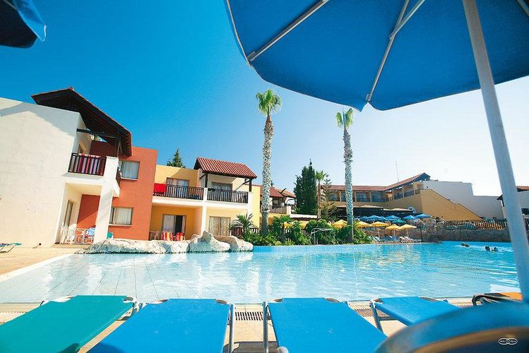 Zájezd Aqua Sol Holiday Village **** - Kypr / Kato Paphos - Bazén