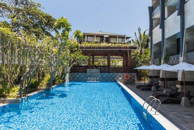 Zájezd Sol House Bali Legian by Melia Hotels International **** - Bali / Legian - Bazén