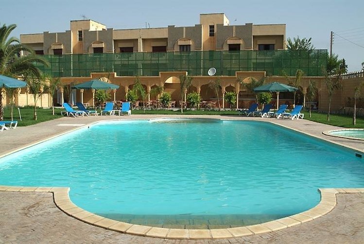 Zájezd Fes Inn *** - Maroko - vnitrozemí / Fes - Bazén