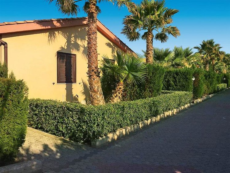 Zájezd Residence Hydria *** - Sicílie - Liparské ostrovy / Campofelice di Roccella - Záběry místa