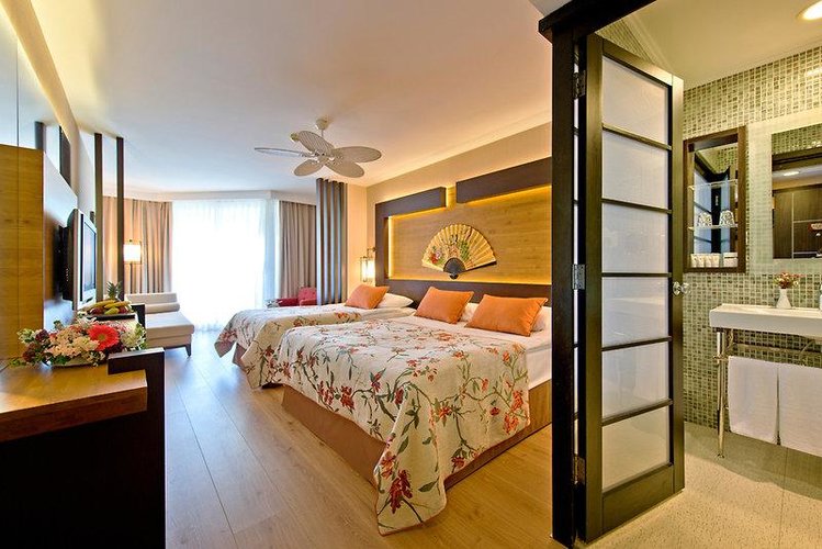 Zájezd Limak Lara Deluxe Hotel & Resort ***** - Turecká riviéra - od Antalye po Belek / Lara - Příklad ubytování