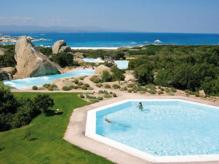 Zájezd Resort Valle Dell'Erica Thalasso & Spa ***** - Sardinie / Santa Teresa Gallura - Bazén