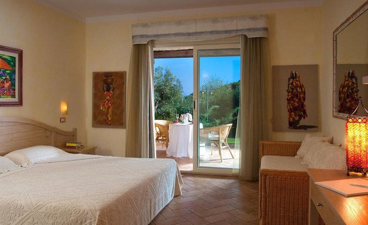 Zájezd Cruccuris Resort **** - Sardinie / Villasimius - Příklad ubytování