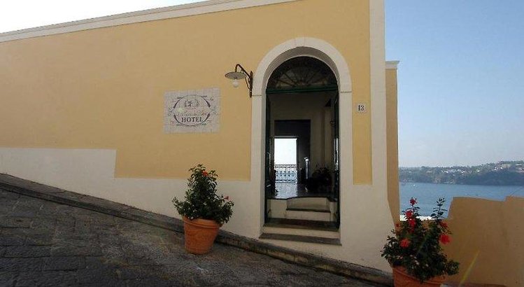 Zájezd La Casa sul Mare **** - pobřeží Amalfi - Neapolský záliv / Procida - Záběry místa