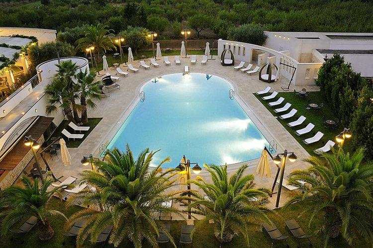 Zájezd Grand Hotel La Chiusa di Chietri **** - Apulie / Alberobello - Bazén