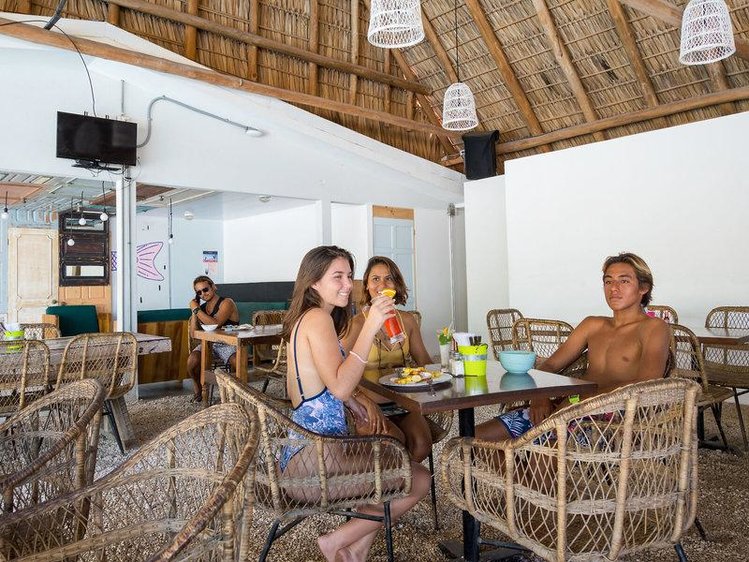 Zájezd Jaco Surf Camps by Selina Surf Club ** - Kostarika / Jacó - Bar