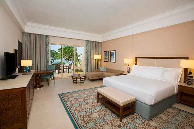 Zájezd Hilton Al Hamra Beach & Golf Resort ***** - Ras Al Khaimah / Ras Al Khaimah - Příklad ubytování