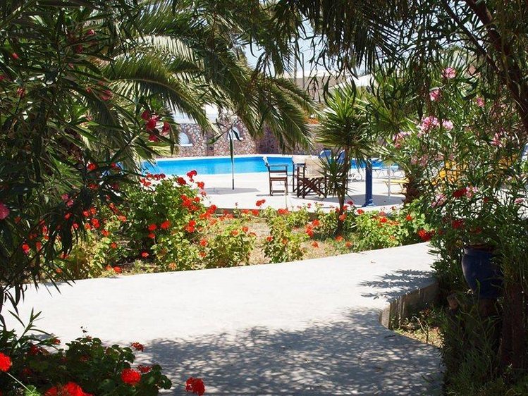 Zájezd Albatros Hotel *** - Santorini / Karterados - Zahrada