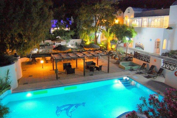 Zájezd Drossos Hotel *** - Santorini / Perissa - Bazén