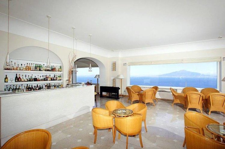 Zájezd Grand Hotel Aminta **** - pobřeží Amalfi - Neapolský záliv / Sorrent - Bar