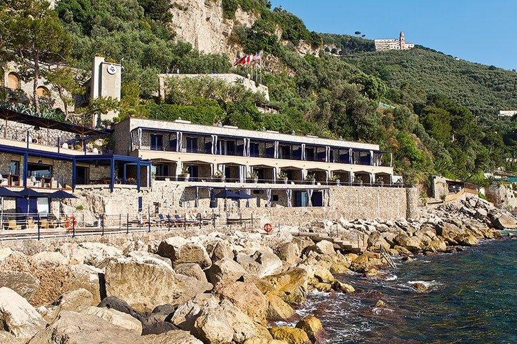 Zájezd Capo La Gala ***** - pobřeží Amalfi - Neapolský záliv / Sorrent - Záběry místa