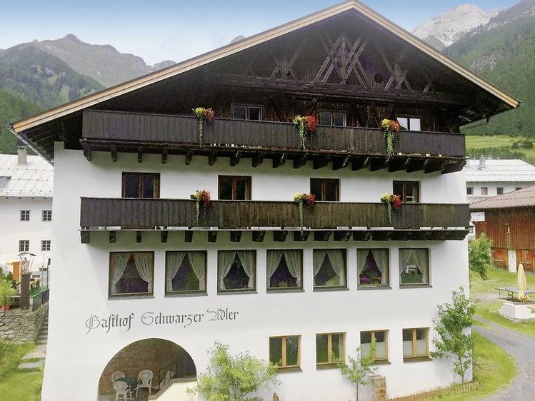 Zájezd Schwarzer Adler *** - Tyrolsko / Pettneu am Arlberg - Záběry místa