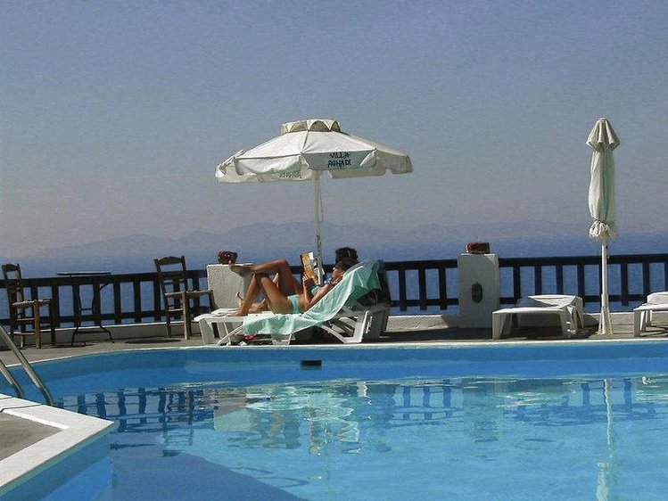 Zájezd Villa Agnadi *** - Santorini / Oia - Bazén