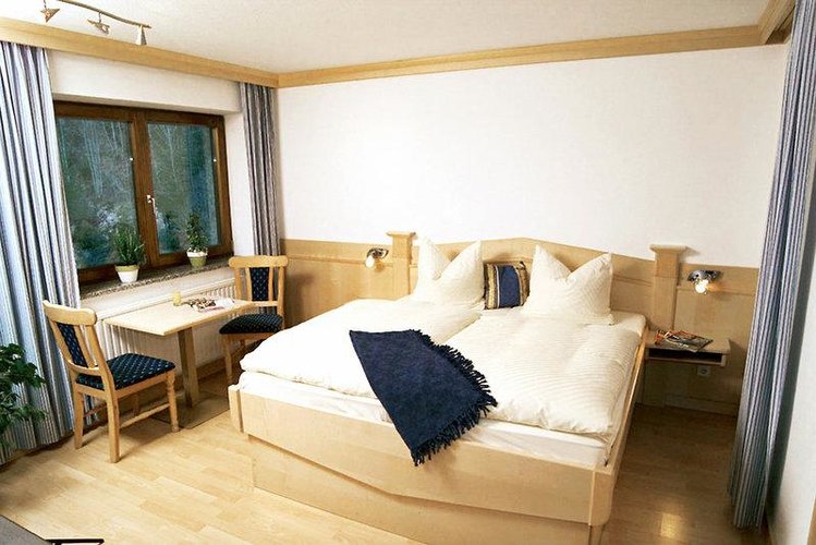 Zájezd Familienhotel Bad Neunbrunnen *** - Salcbursko / Maishofen - Příklad ubytování