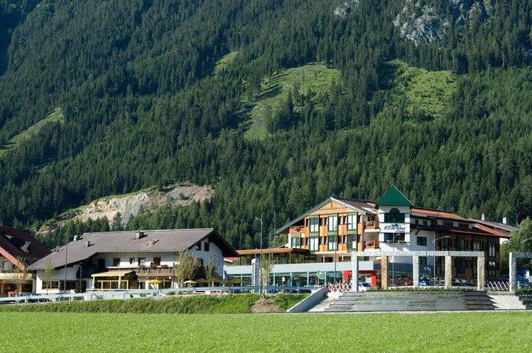 Zájezd Aktiv Hotel-Pension Cafe Klingler *** - Tyrolsko / Maurach - Záběry místa
