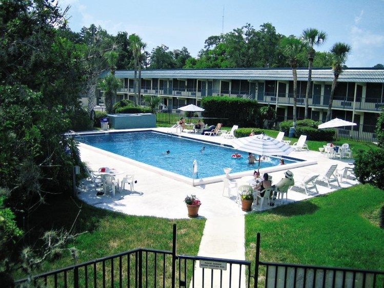 Zájezd Budget Inn & Suites Orlando ** - Florida - Orlando / Orlando - Bazén