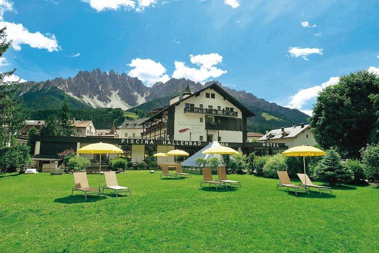 Zájezd Tyrol Sporthotel **** - Jižní Tyrolsko - Dolomity / Innichen - Záběry místa