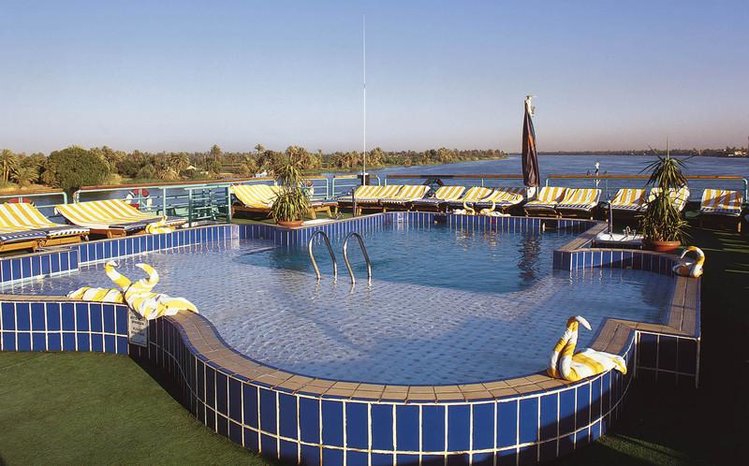 Zájezd Ms Grand Palm  - Luxor, Lybijská poušť a Asuán / Schiffe - Bazén
