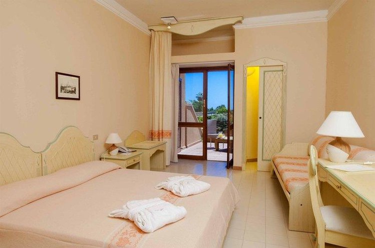 Zájezd Is Molas Resort **** - Sardinie / Santa Margherita di Pula - Příklad ubytování