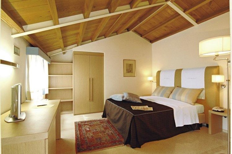Zájezd Grand Hotel Angiolieri ***** - pobřeží Amalfi - Neapolský záliv / Vico Equense - Příklad ubytování