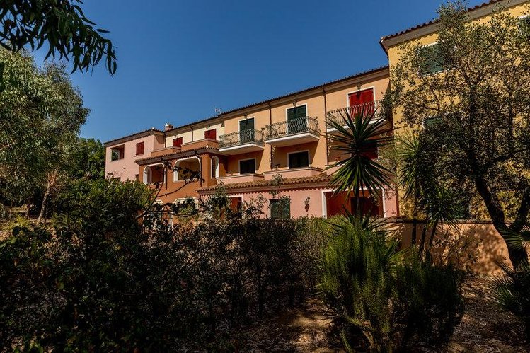 Zájezd Cala Ginepro Hotels - Residence Sos Alinos *** - Sardinie / Cala Liberotto - Záběry místa